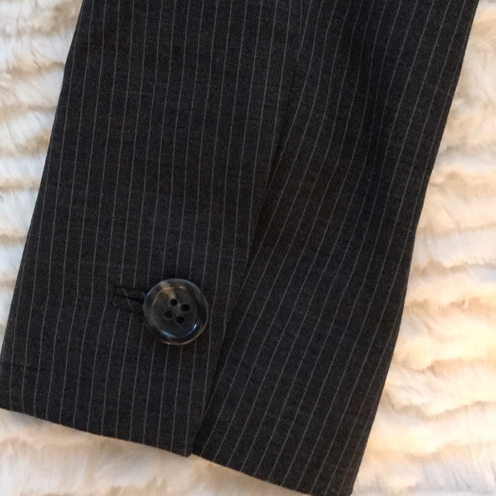 Jacket - Picture 3 of 5